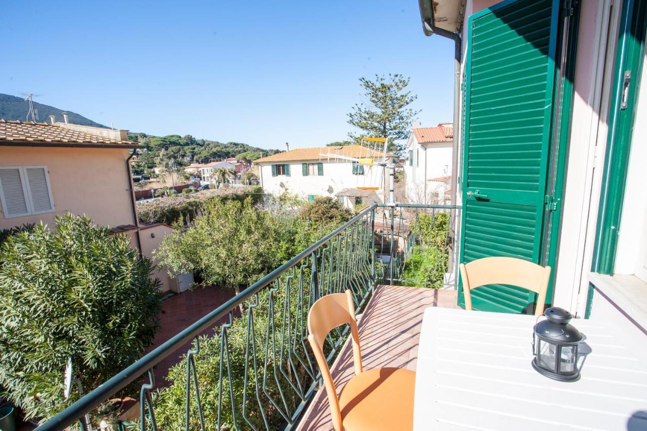 Appartamento In Via Del Mare A Procchio Procchio  Exterior foto
